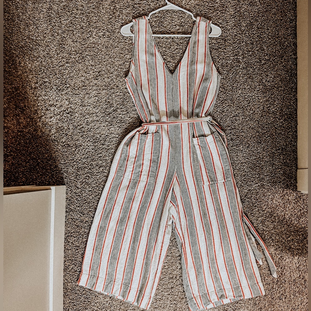 Stripped flowy jumpsuit